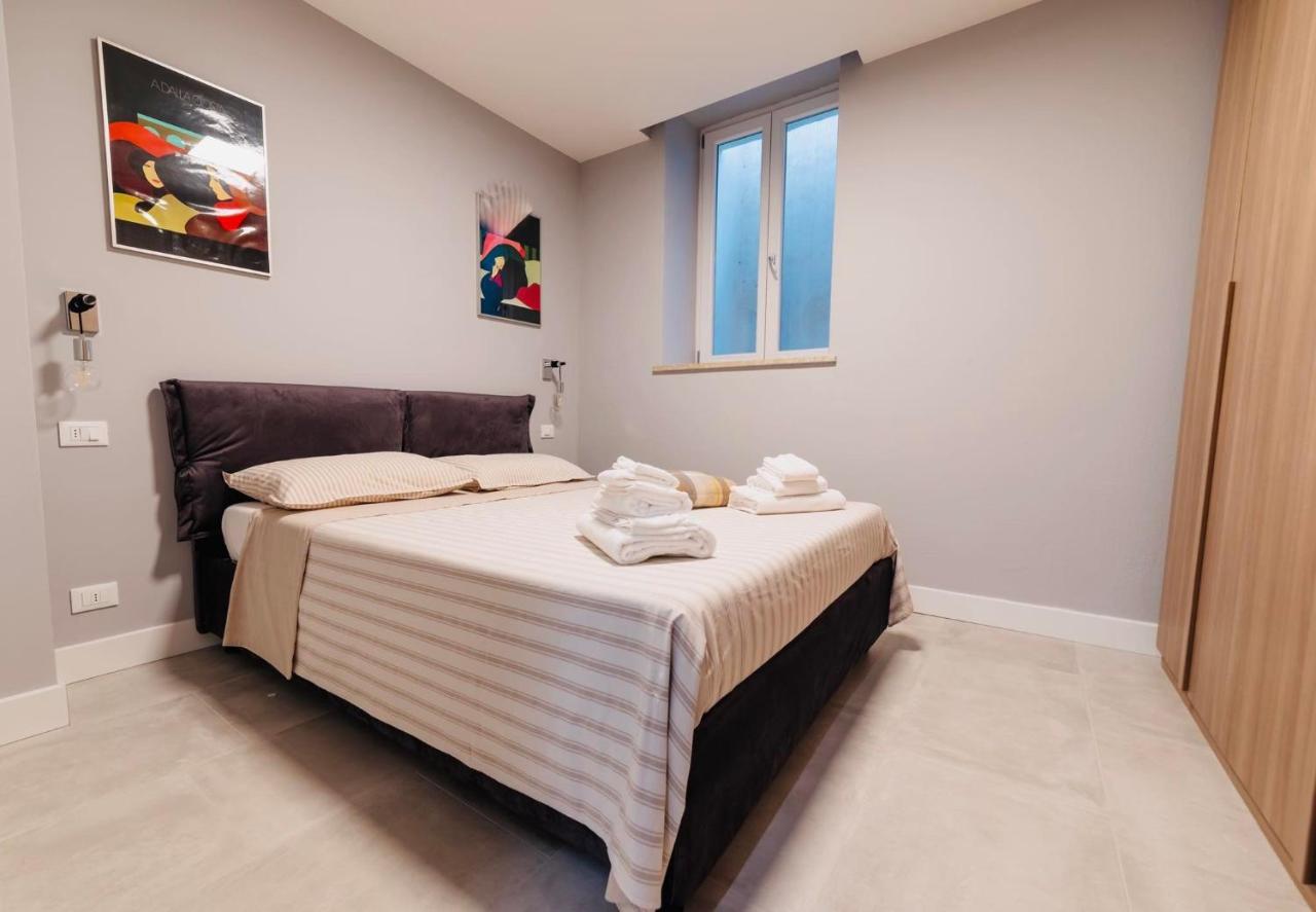 27 Apartment *